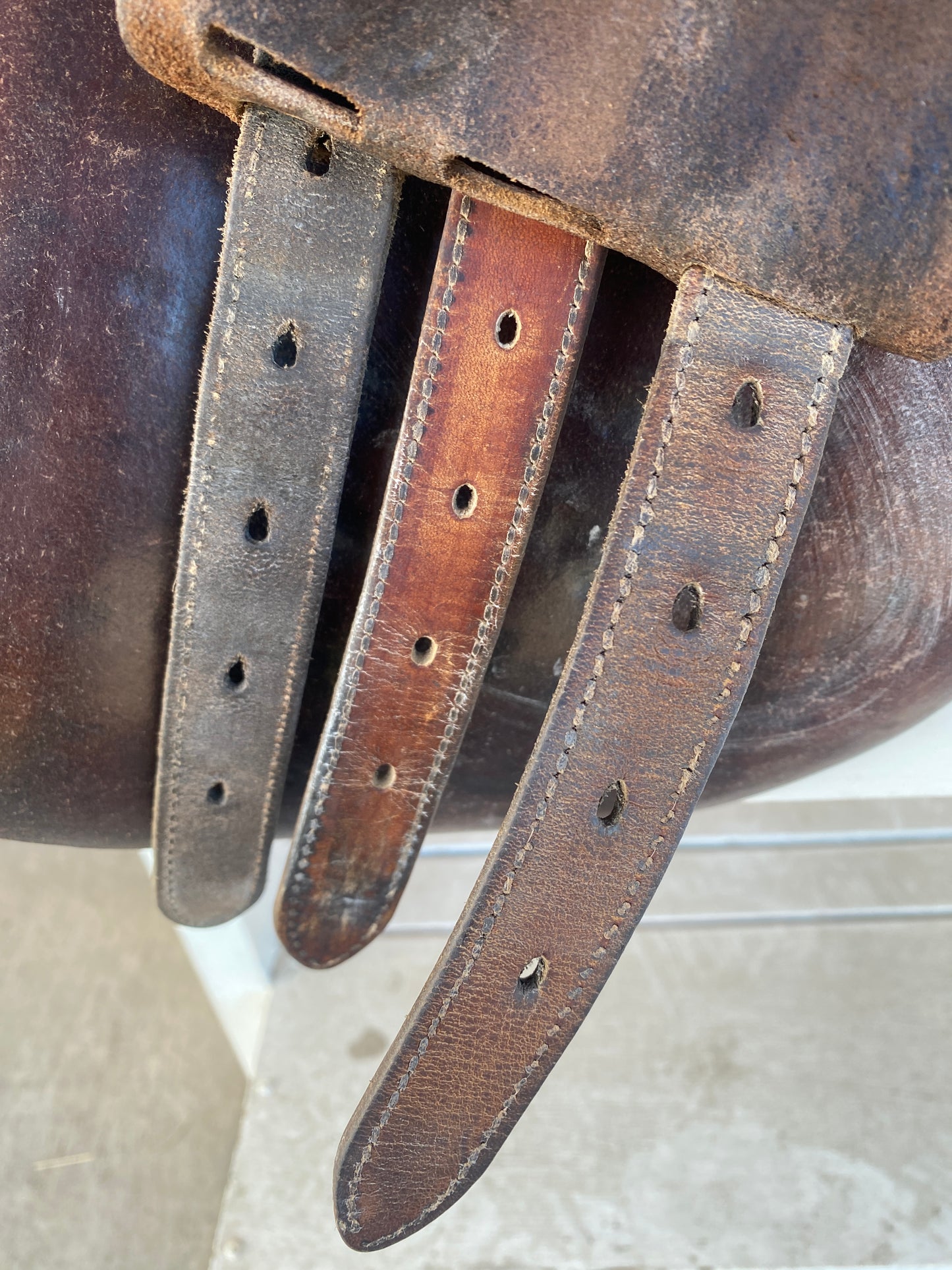 17” Bates Caprilli Close Contact Jump Saddle