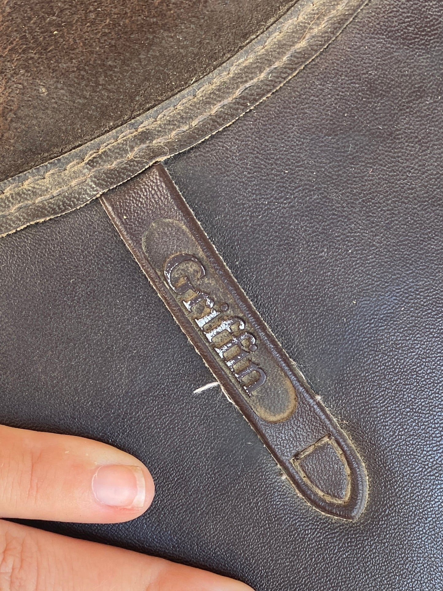 17.5” Thorowgood Griffin English Saddle