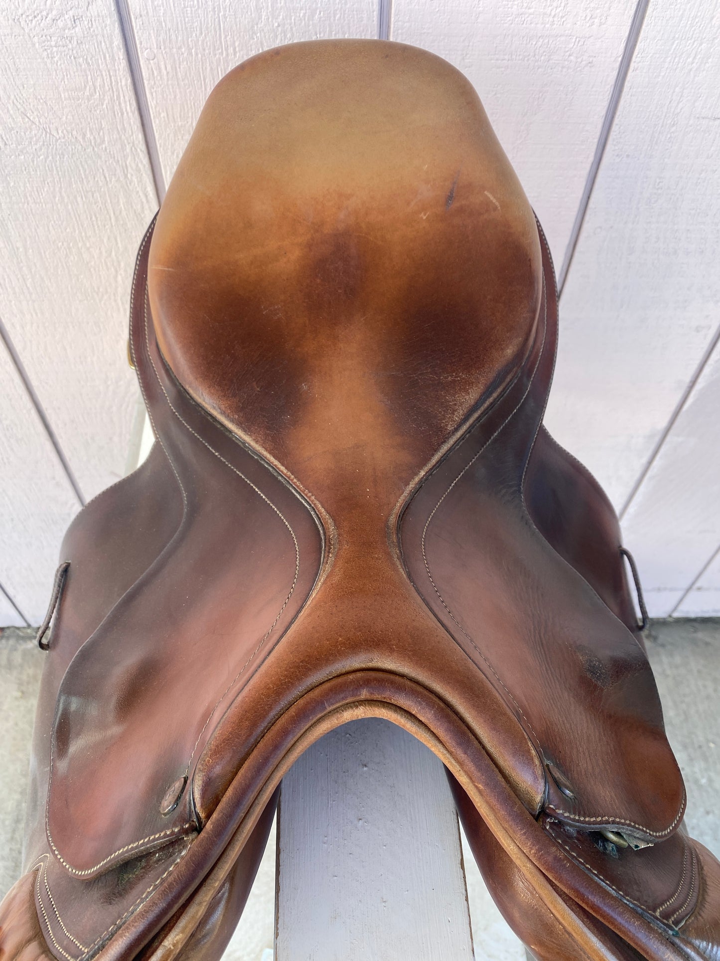 17” Bates Caprilli Close Contact Jump Saddle