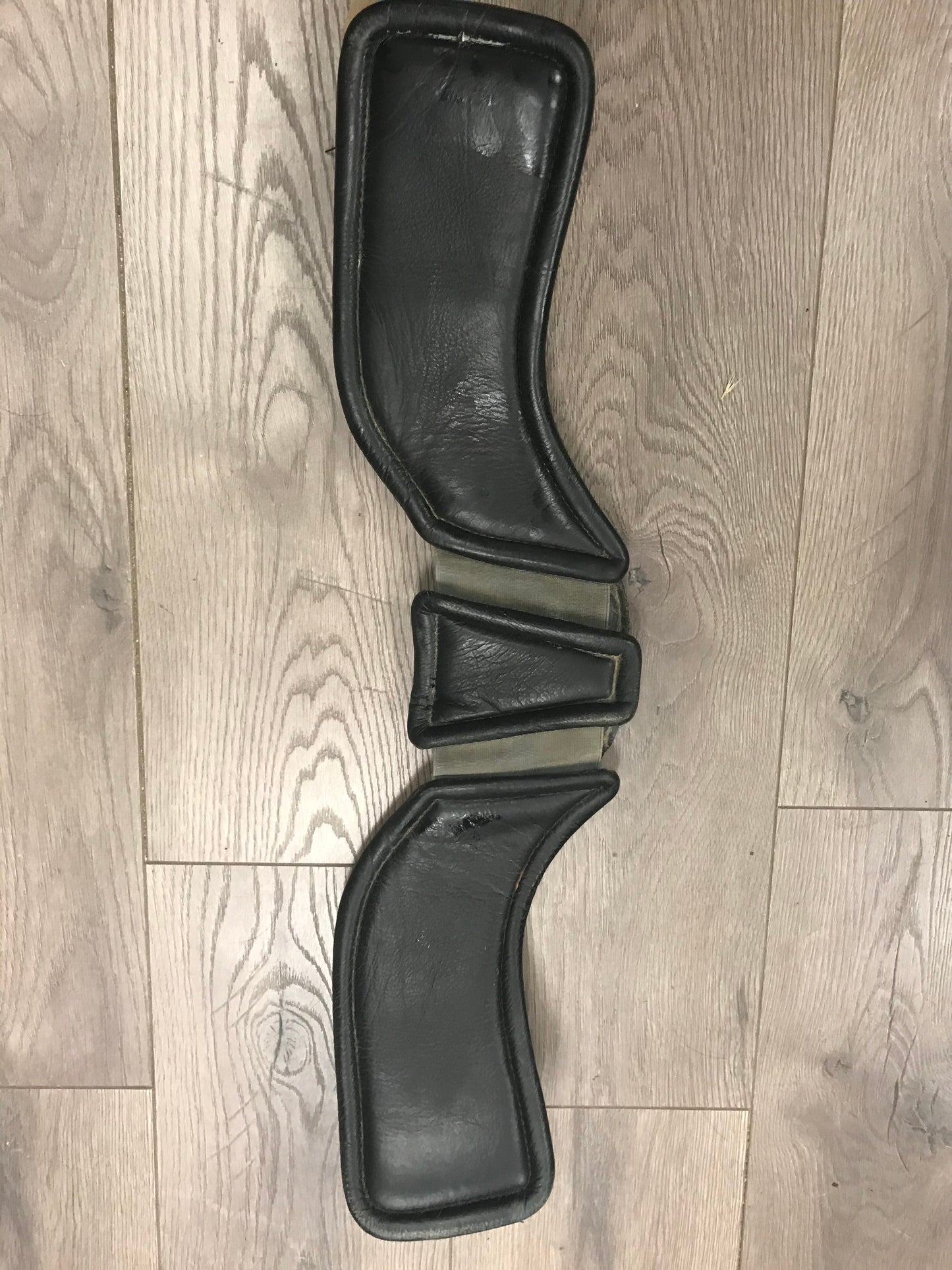 22” Total saddle fit Stretchtec short girth
