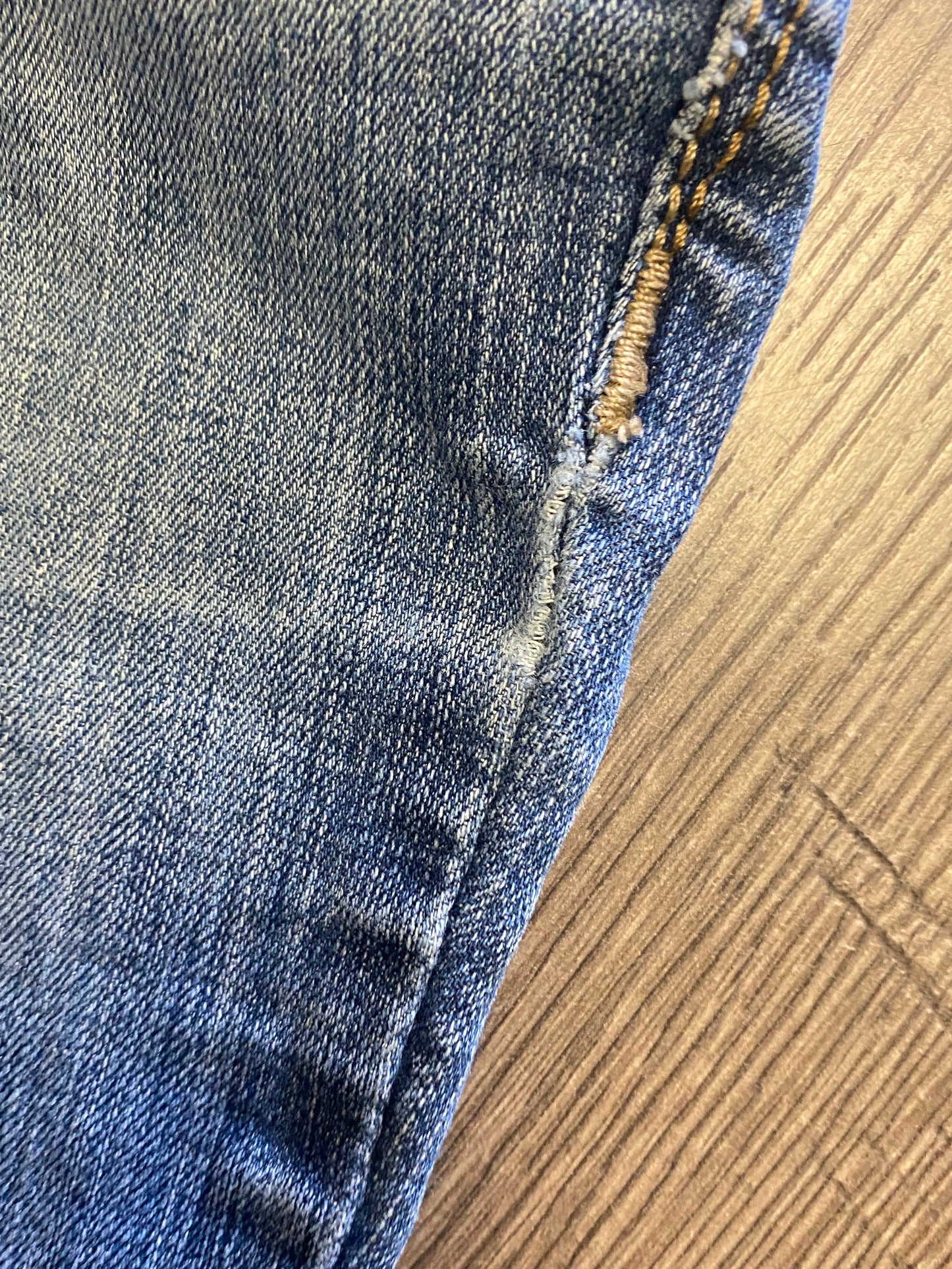 28R Ariat Real Denim Perfect Rise Boot Jeans