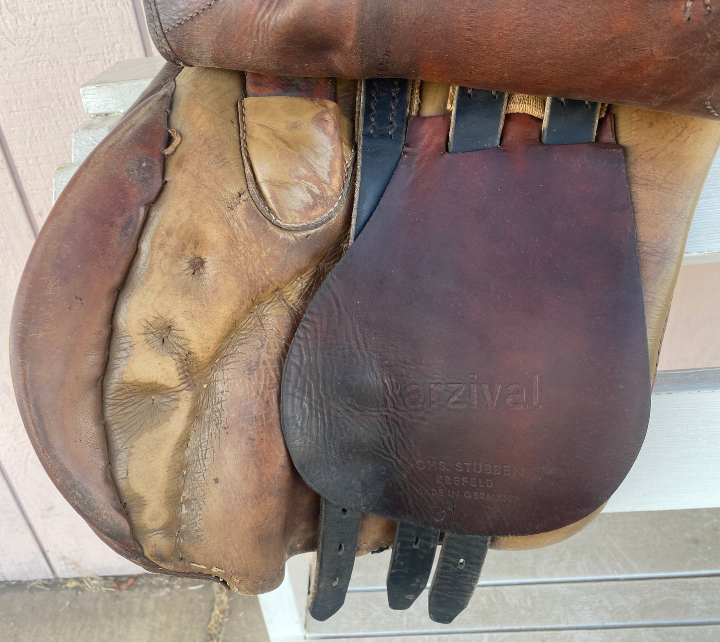 19.5” Stubben Parzival Close Contact Saddle