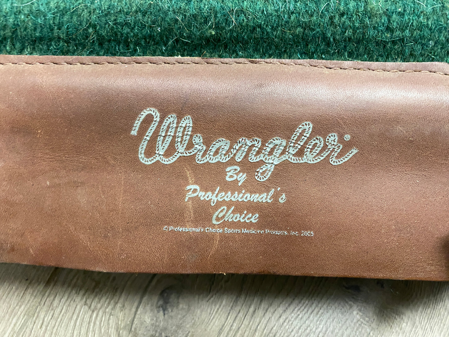 30x32 Green Wrangler Professionals Choice Western Pad