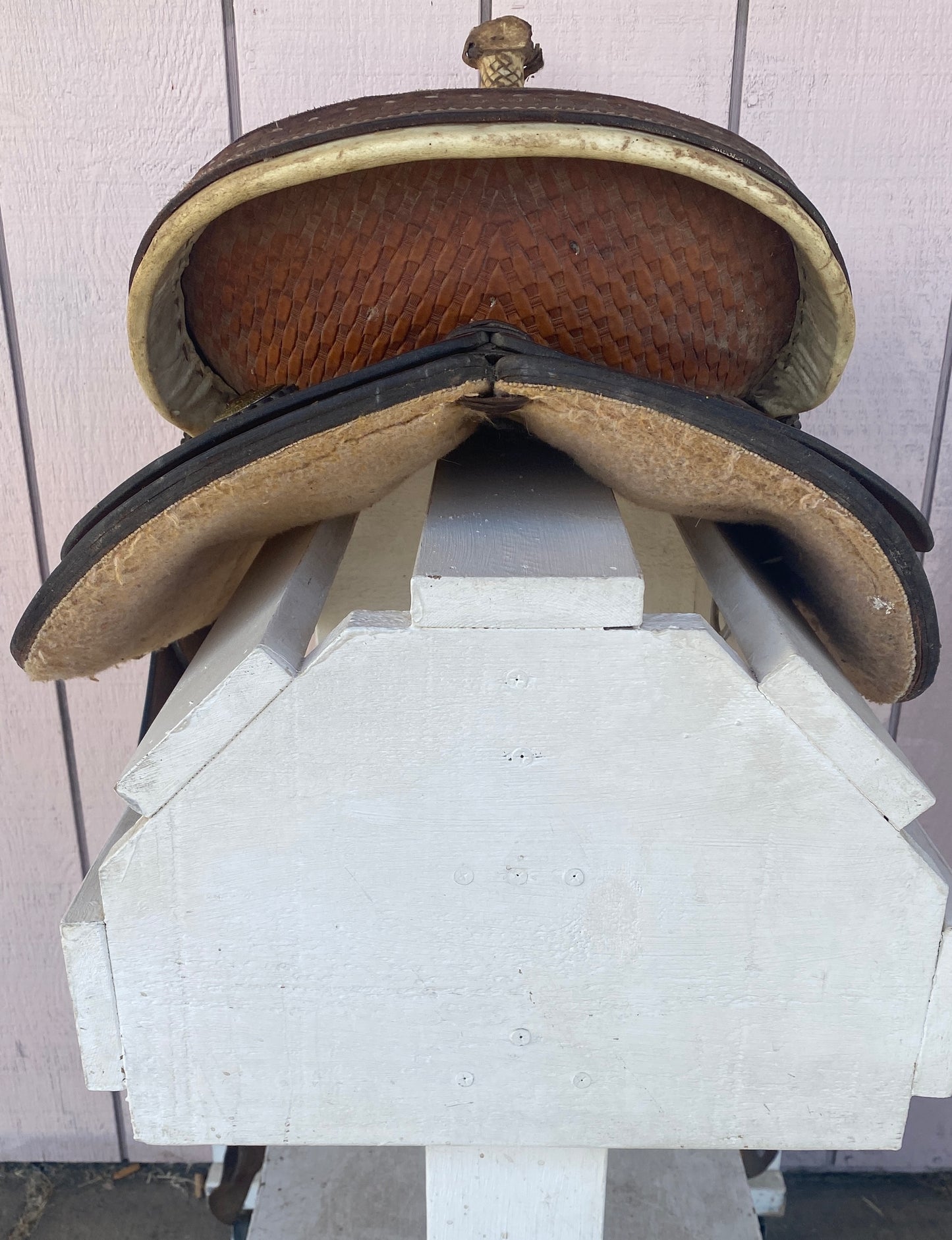 15” Saddle King Barrel Saddle