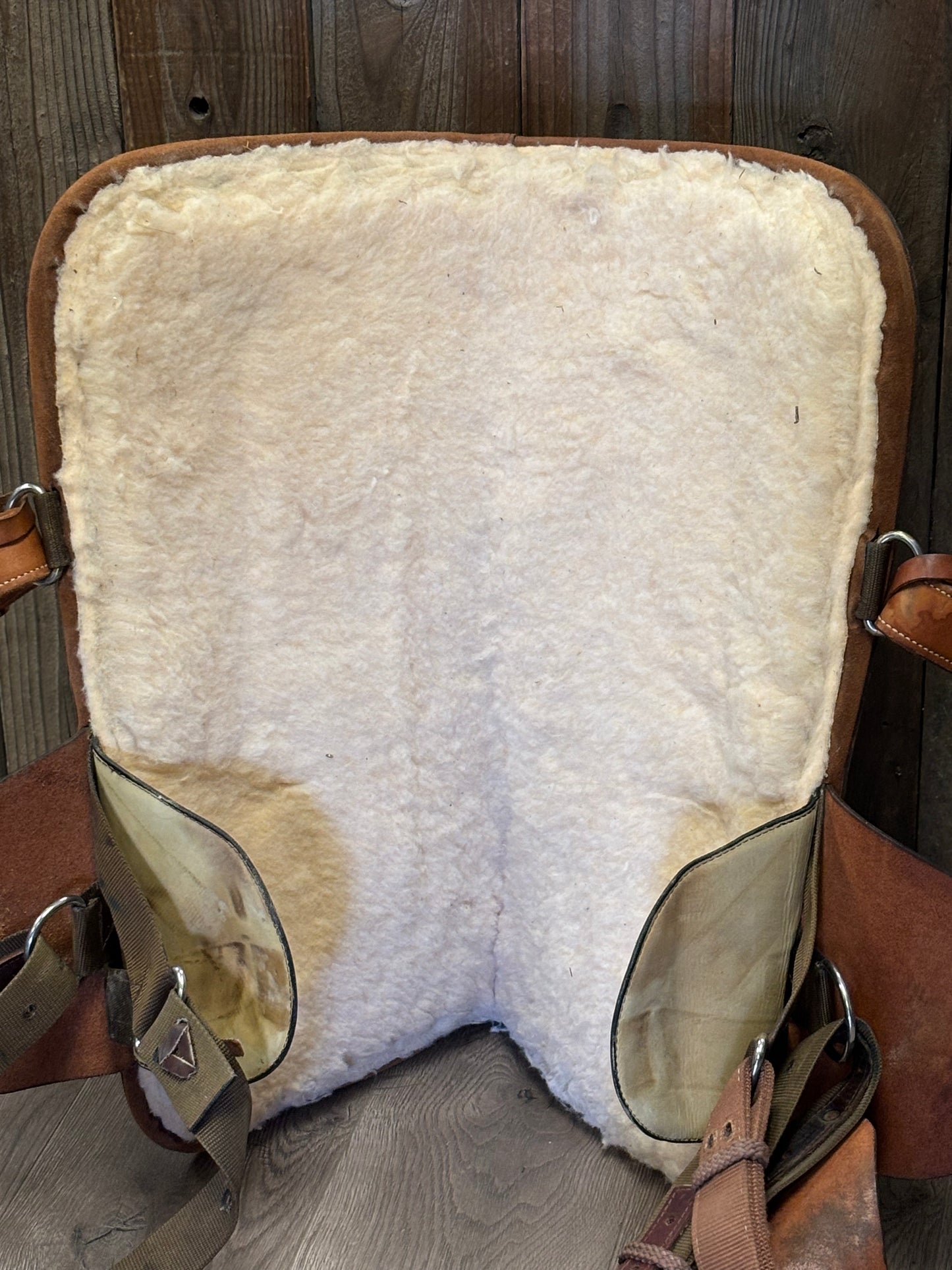 Gorgeous 14.5 Bob Marshall Treeless saddle