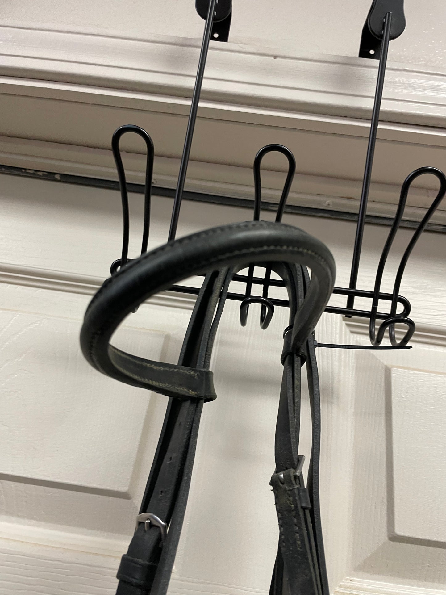 H BRIDLE BLACK BIT AND REINS