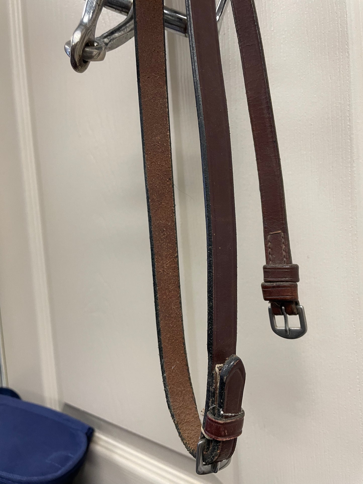 Full size plain raised padded bridle w/Laced reins