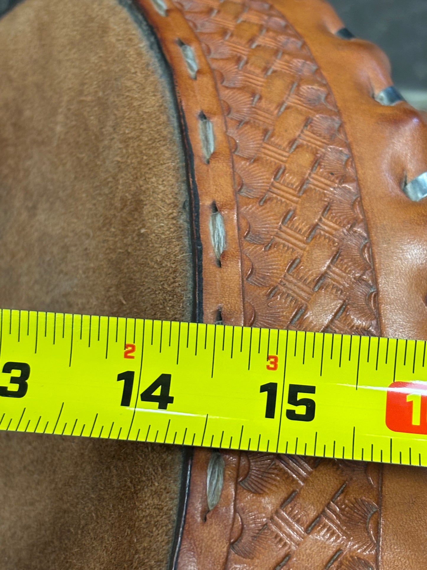 Gorgeous 14.5 Bob Marshall Treeless saddle