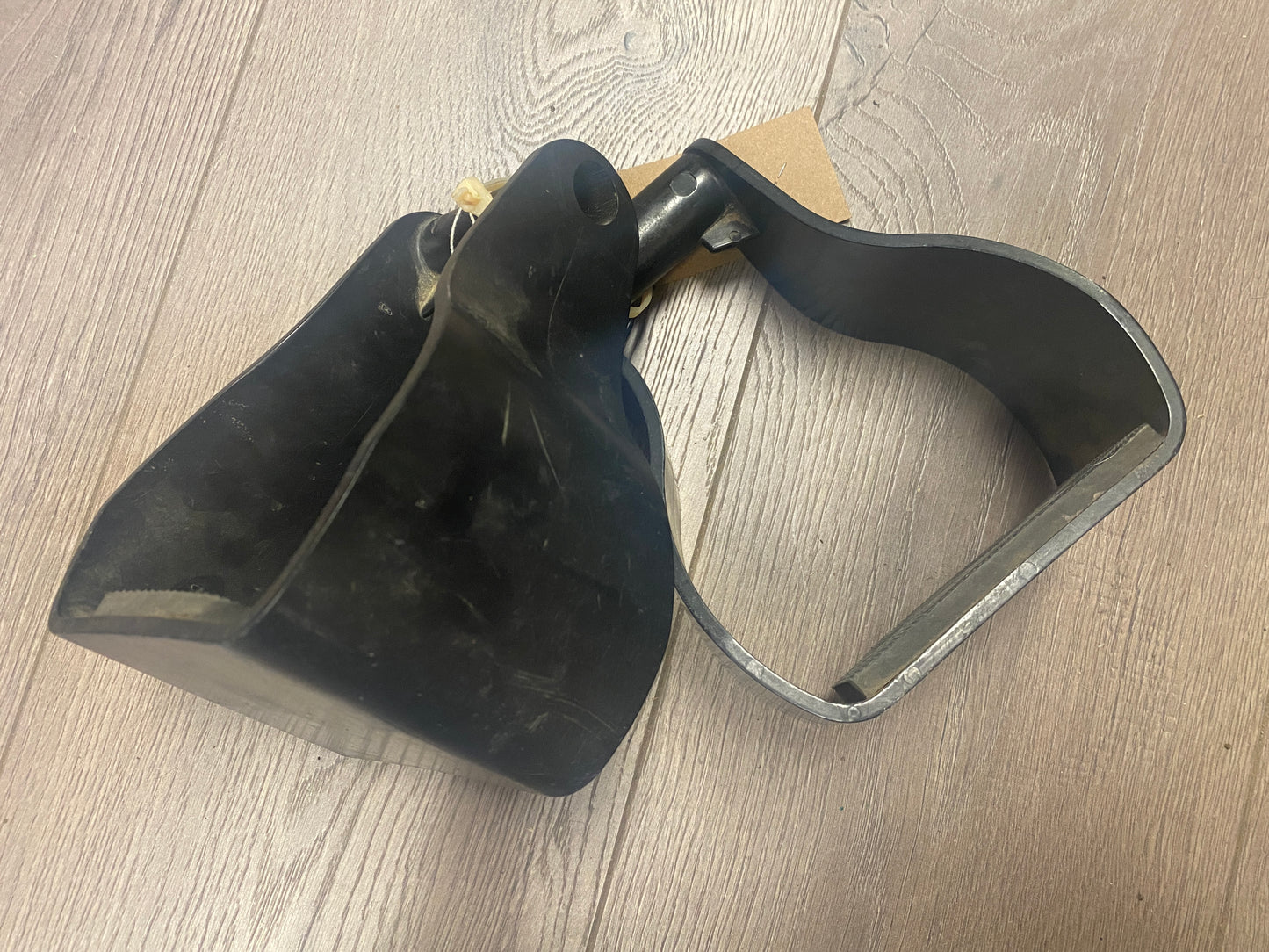 Black Endurance Stirrups