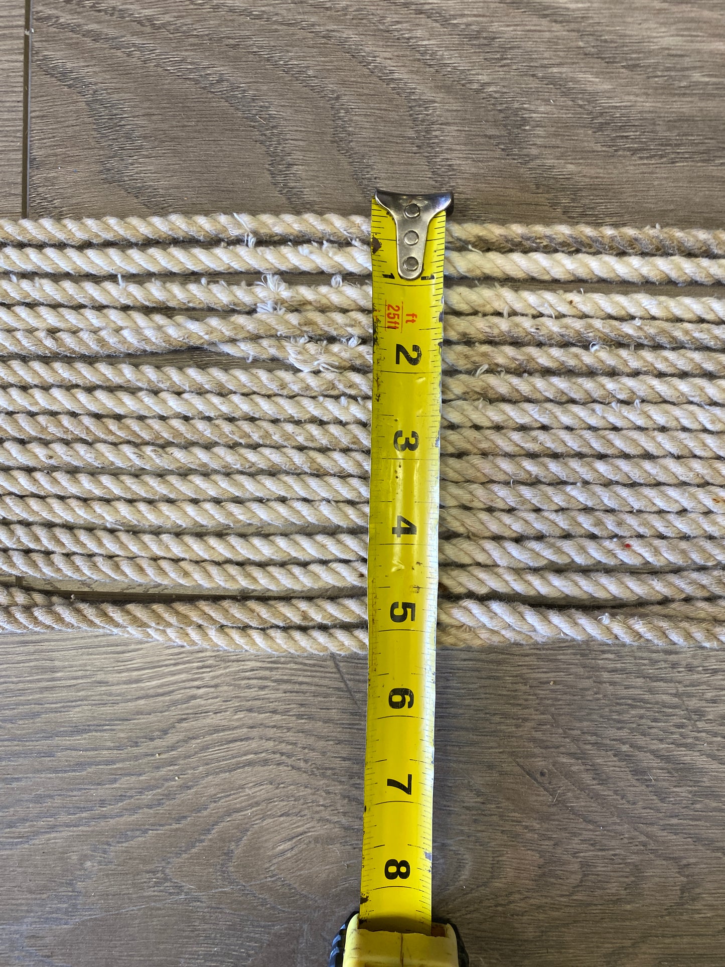 28” White Rope Cinch
