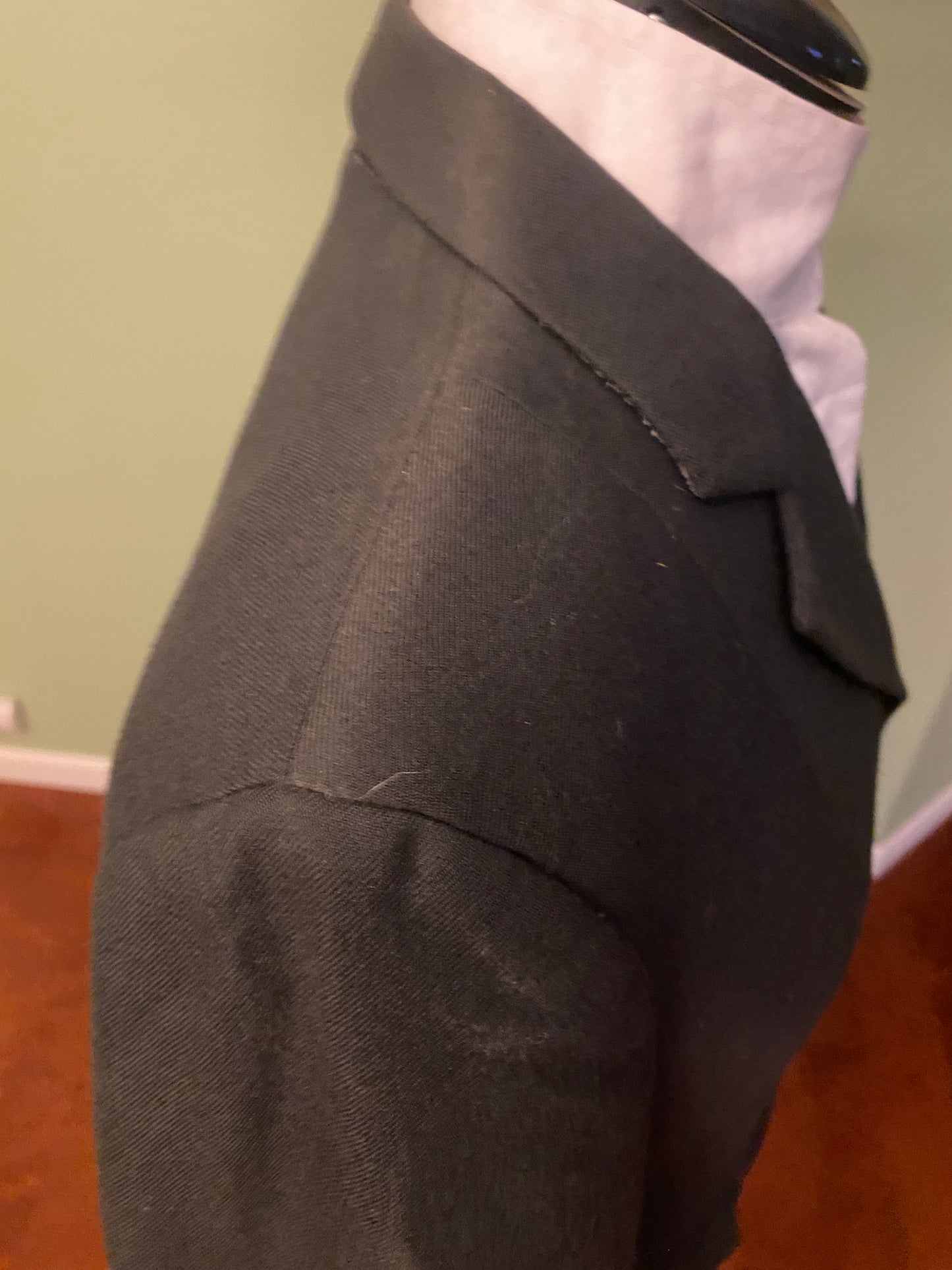 12R Millers Black Hunt Coat