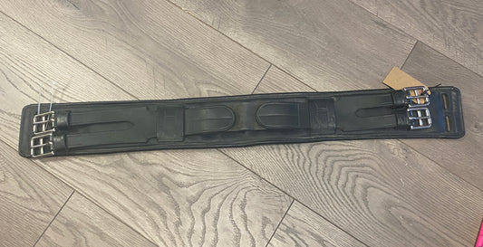 26” Sabre Black Dressage Girth
