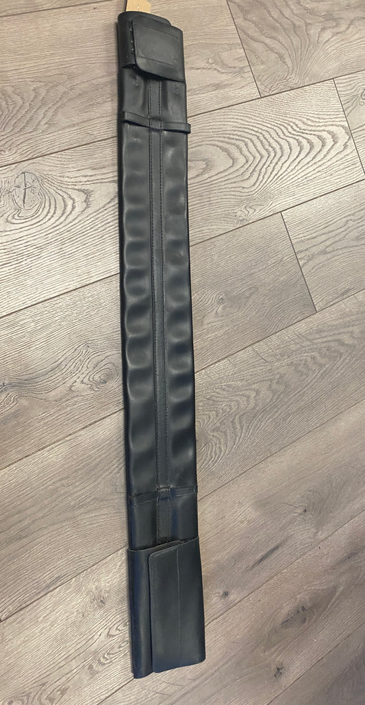 32” Stubben Black Dressage Girth