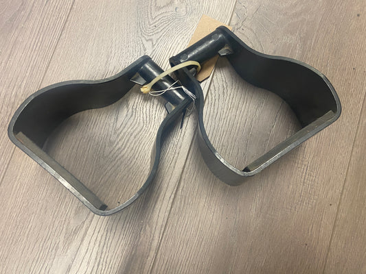 Black Endurance Stirrups