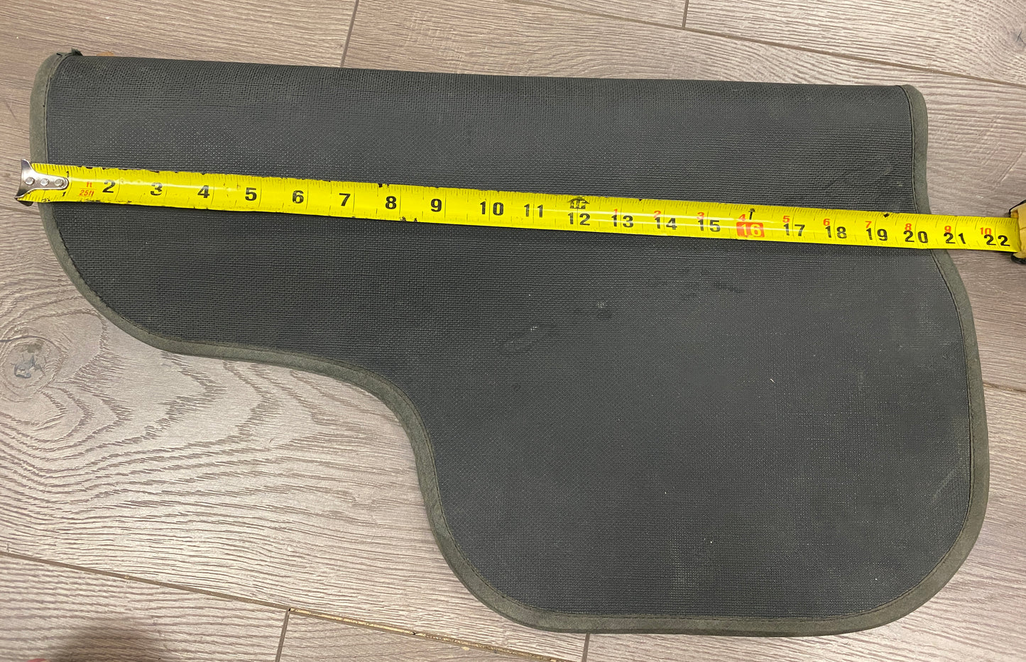 Black Ultra Thinline Half Pad sheepskin