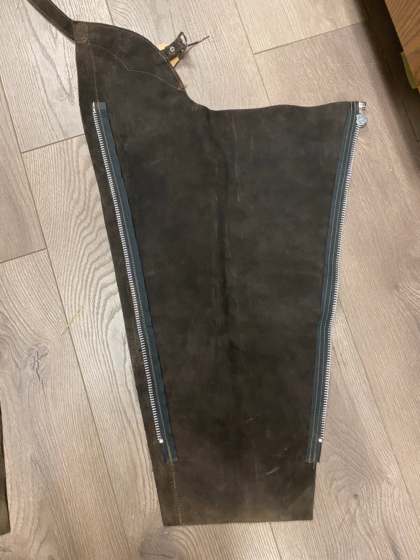 10 Kids Brown Chaps