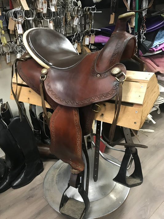 15.5 Specialized western saddle