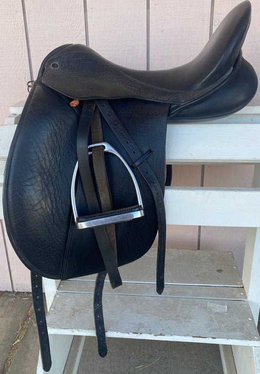 18” JRD Dressage Saddle