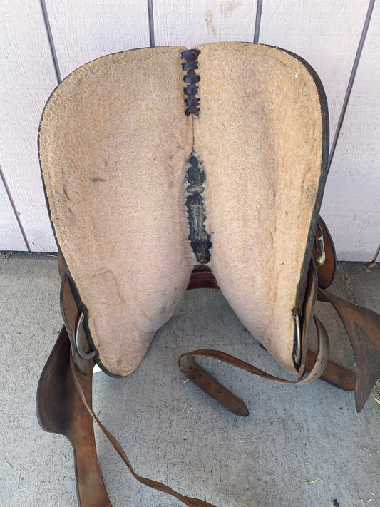 15” Saddle King Barrel Saddle