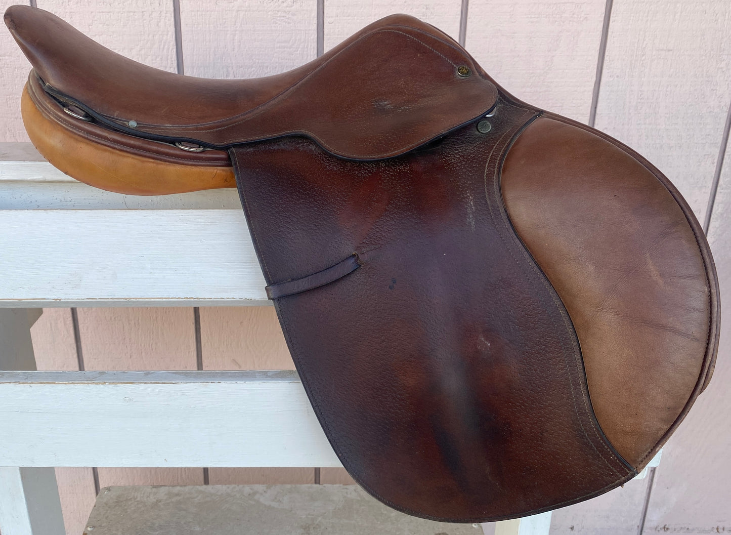 17” Crosby California Prix Des Nations 97 Jump Saddle