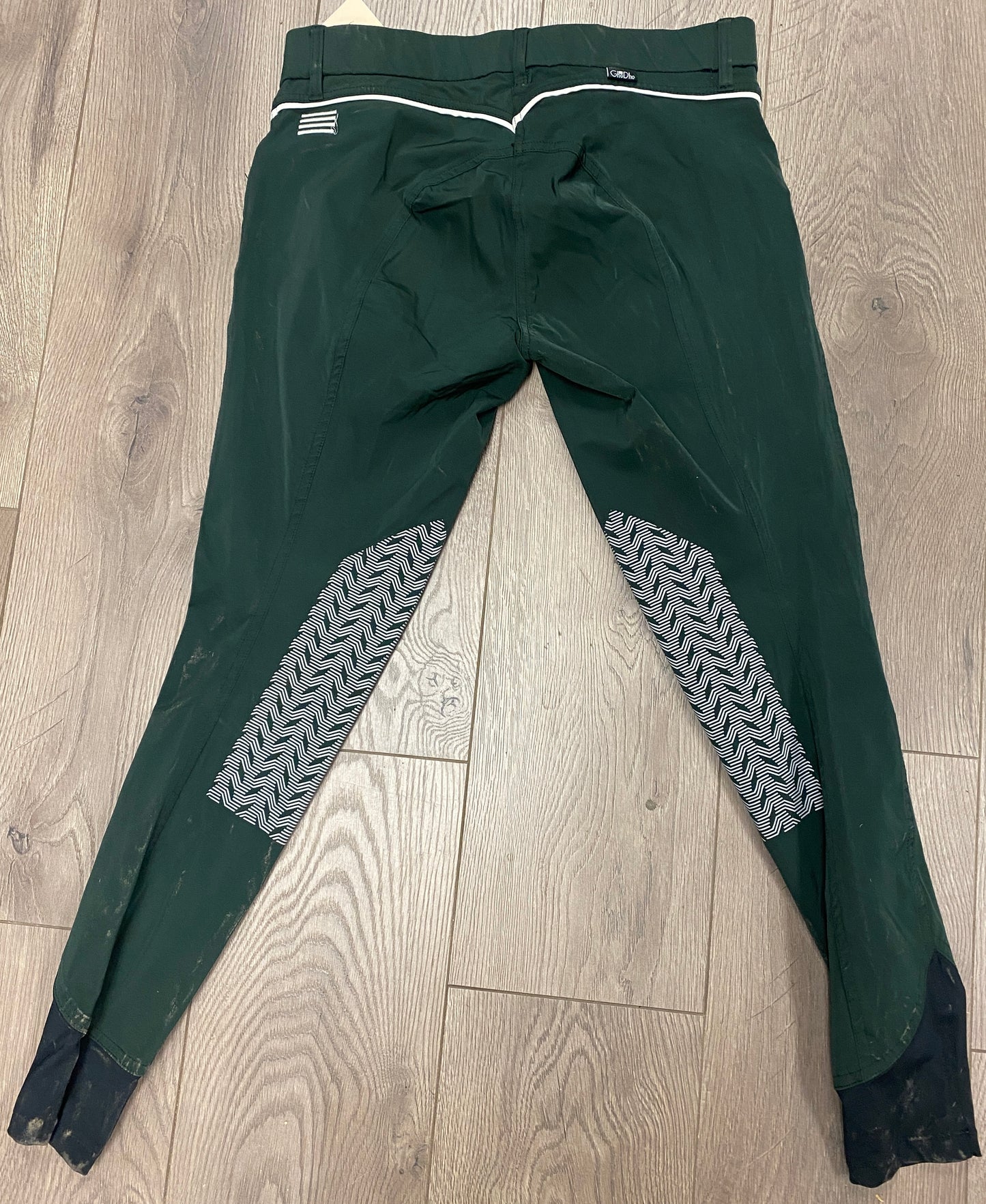 32 Ghodho Green Breeches