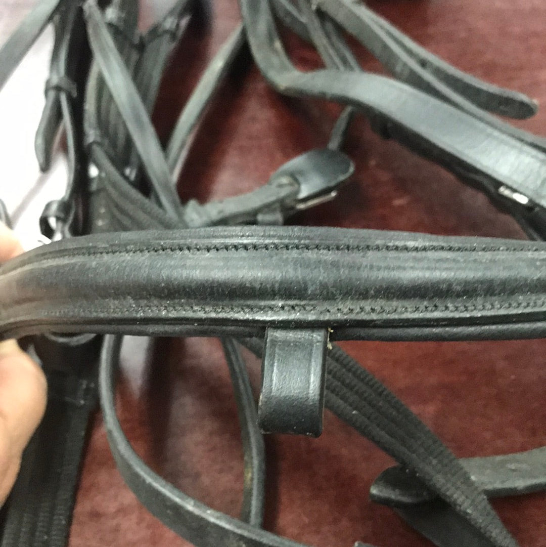 Full blk hdr dressage raised padded bridle