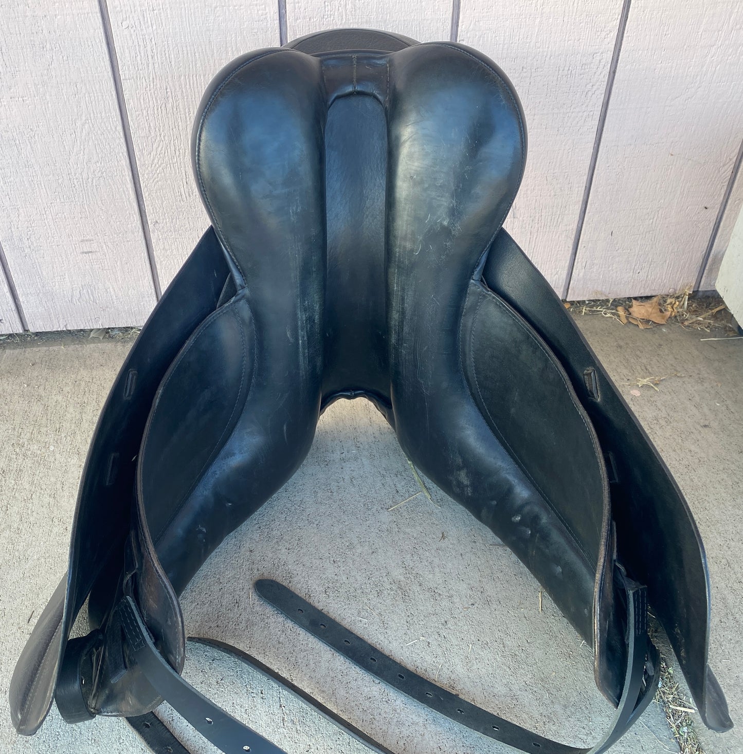 18” Albion SL Wide Dressage Saddle