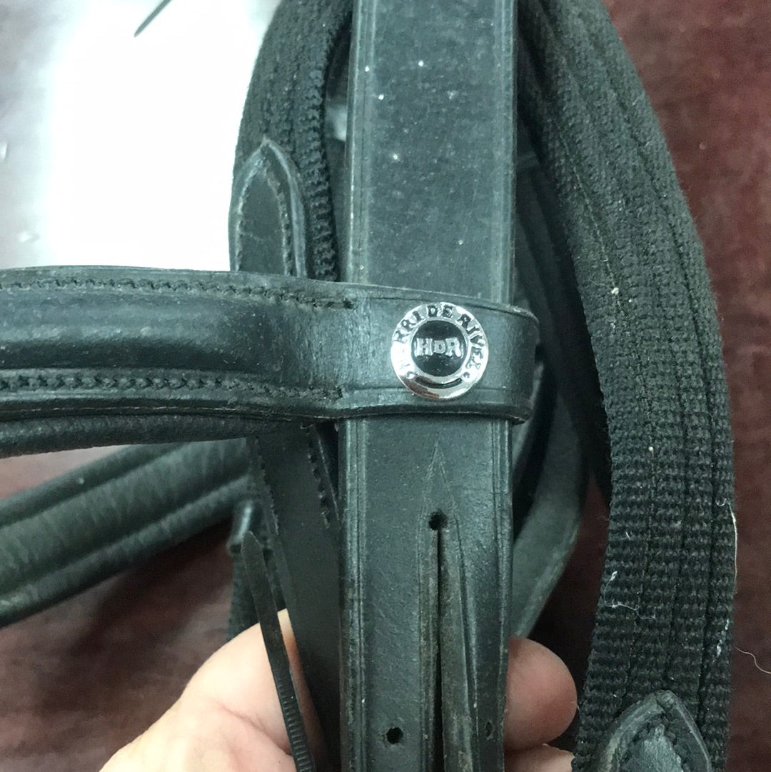 Full blk hdr dressage raised padded bridle