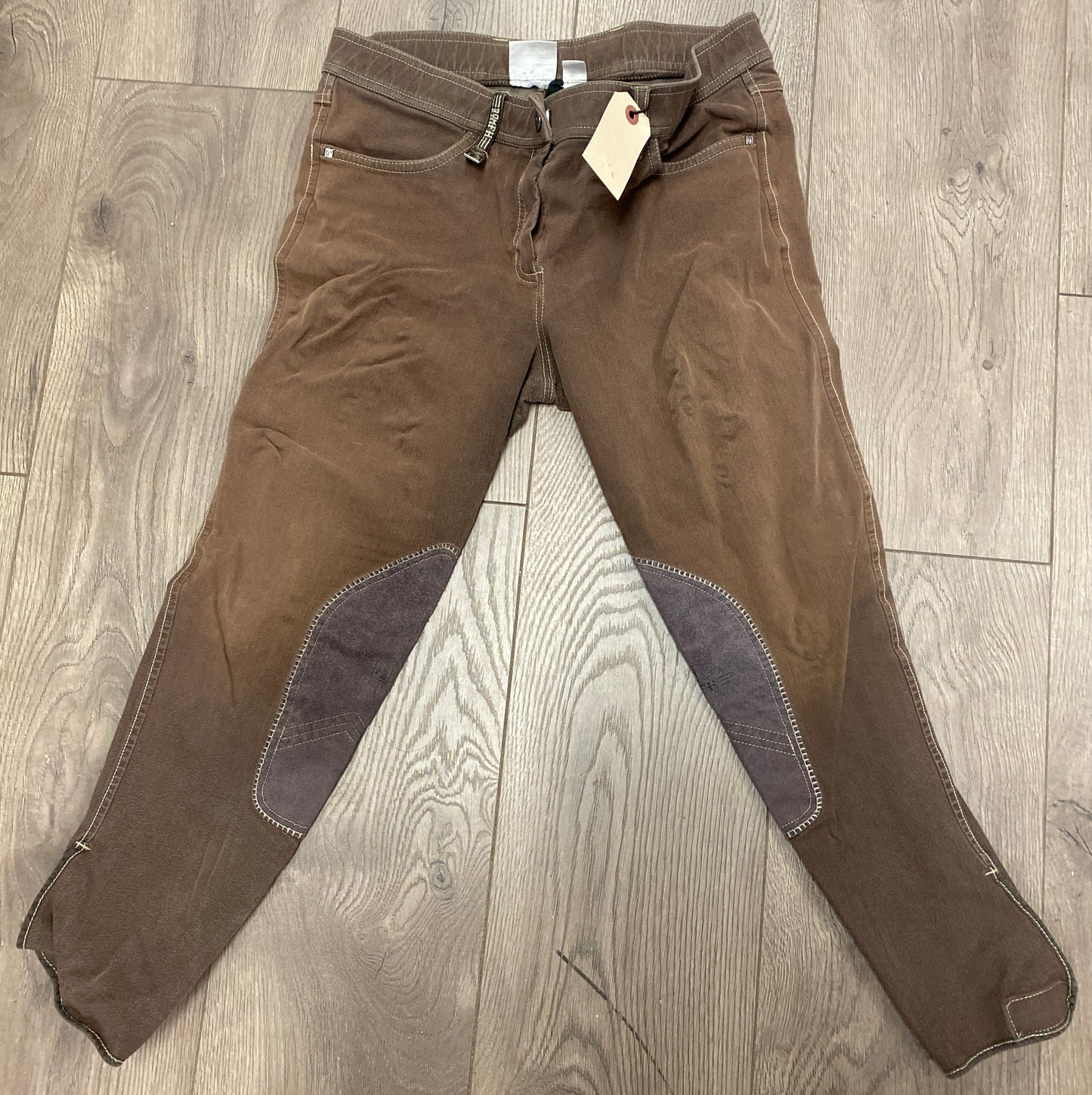 30 ROMFH Brown Breeches