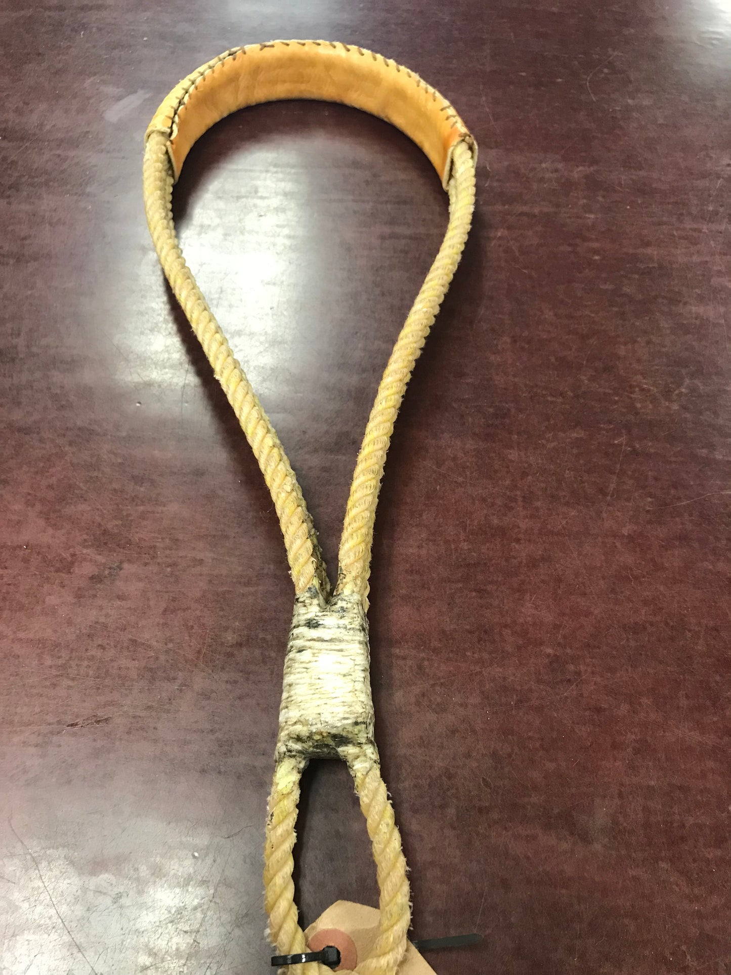 Roping tie down noseband