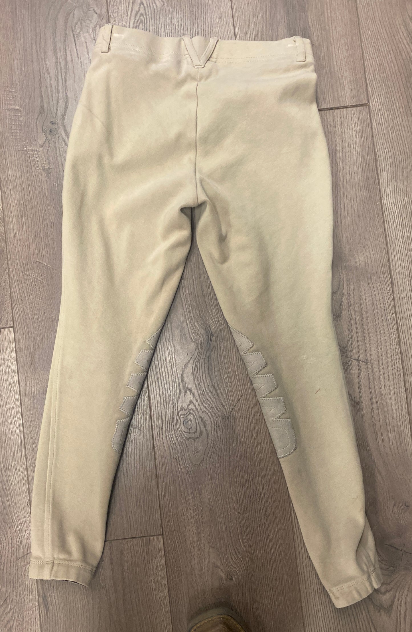 16 Ariat Tan Pull On Breeches