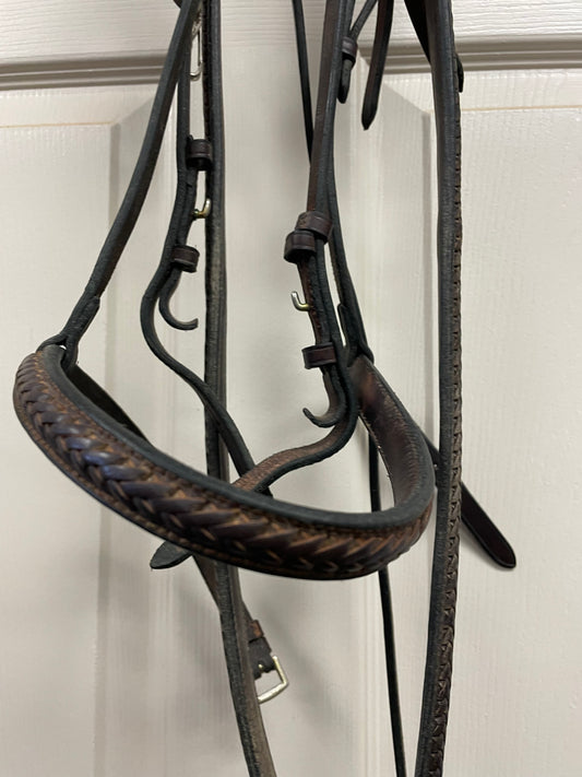 H Braided hunter bridle with  matching breastplate