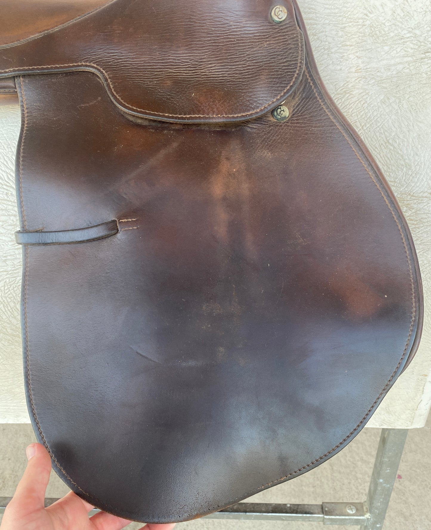 17” Crosby Corinthian Close Contact Saddle