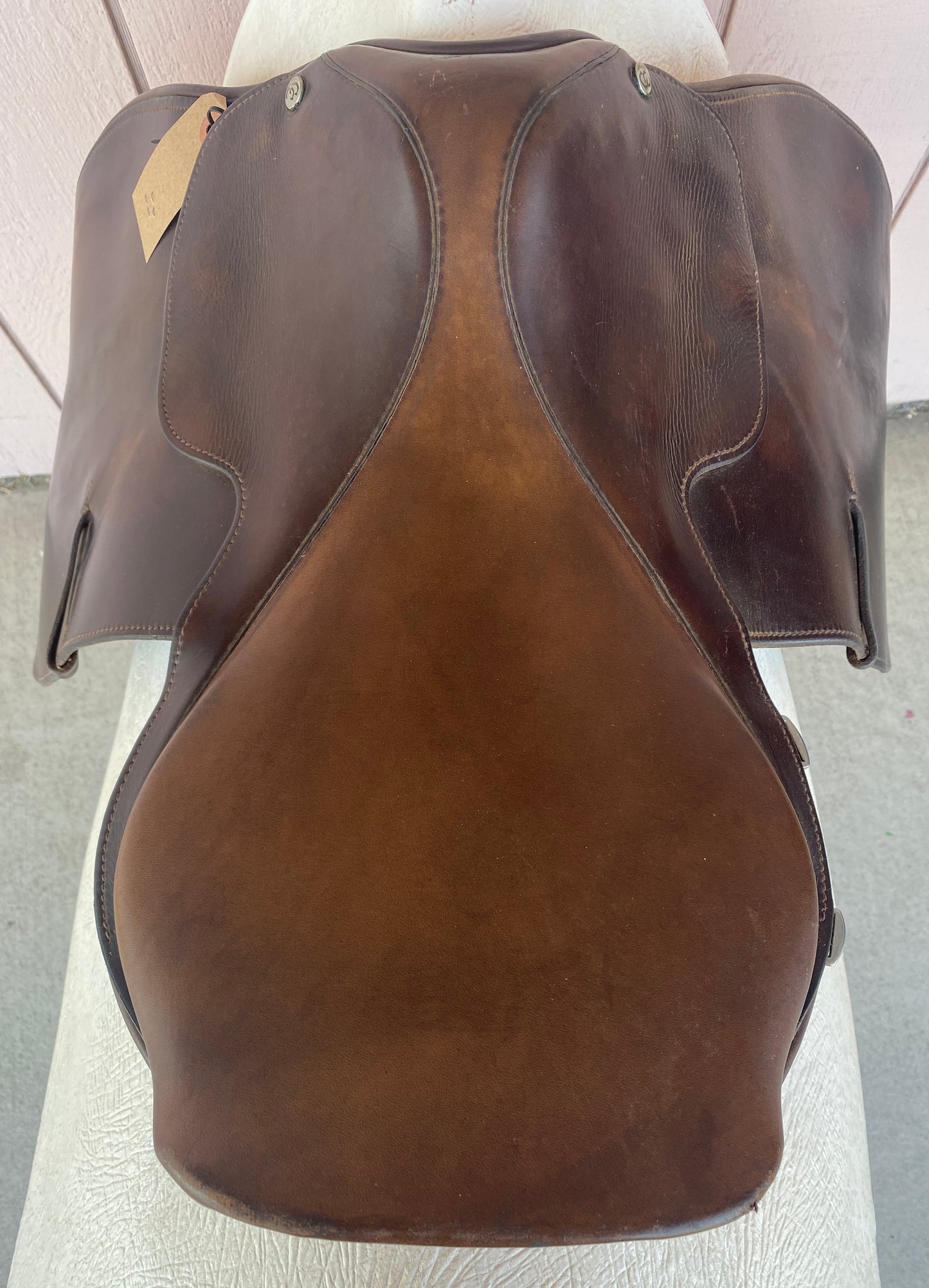 17” Crosby Corinthian Close Contact Saddle