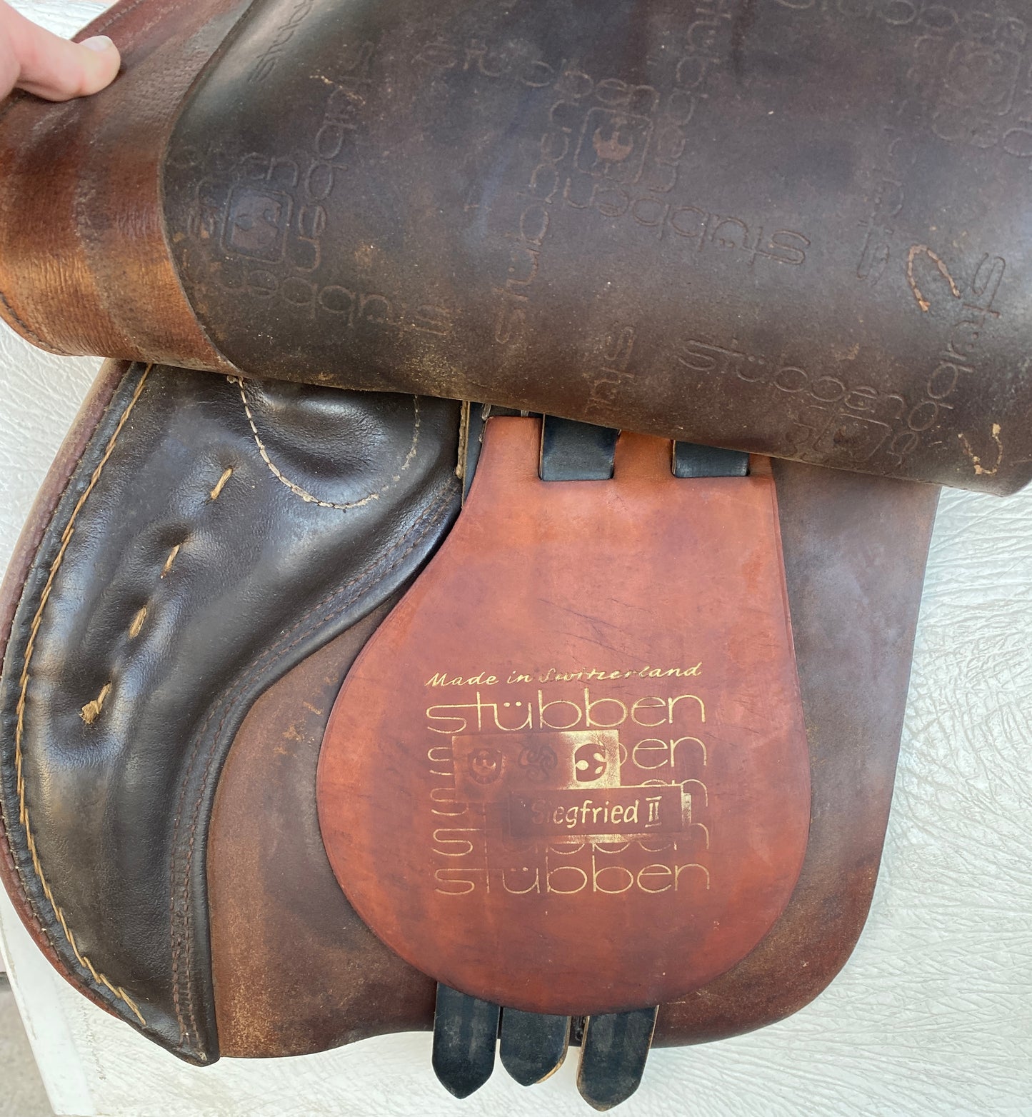 16.5” Stubben Siegfried II AP Saddle