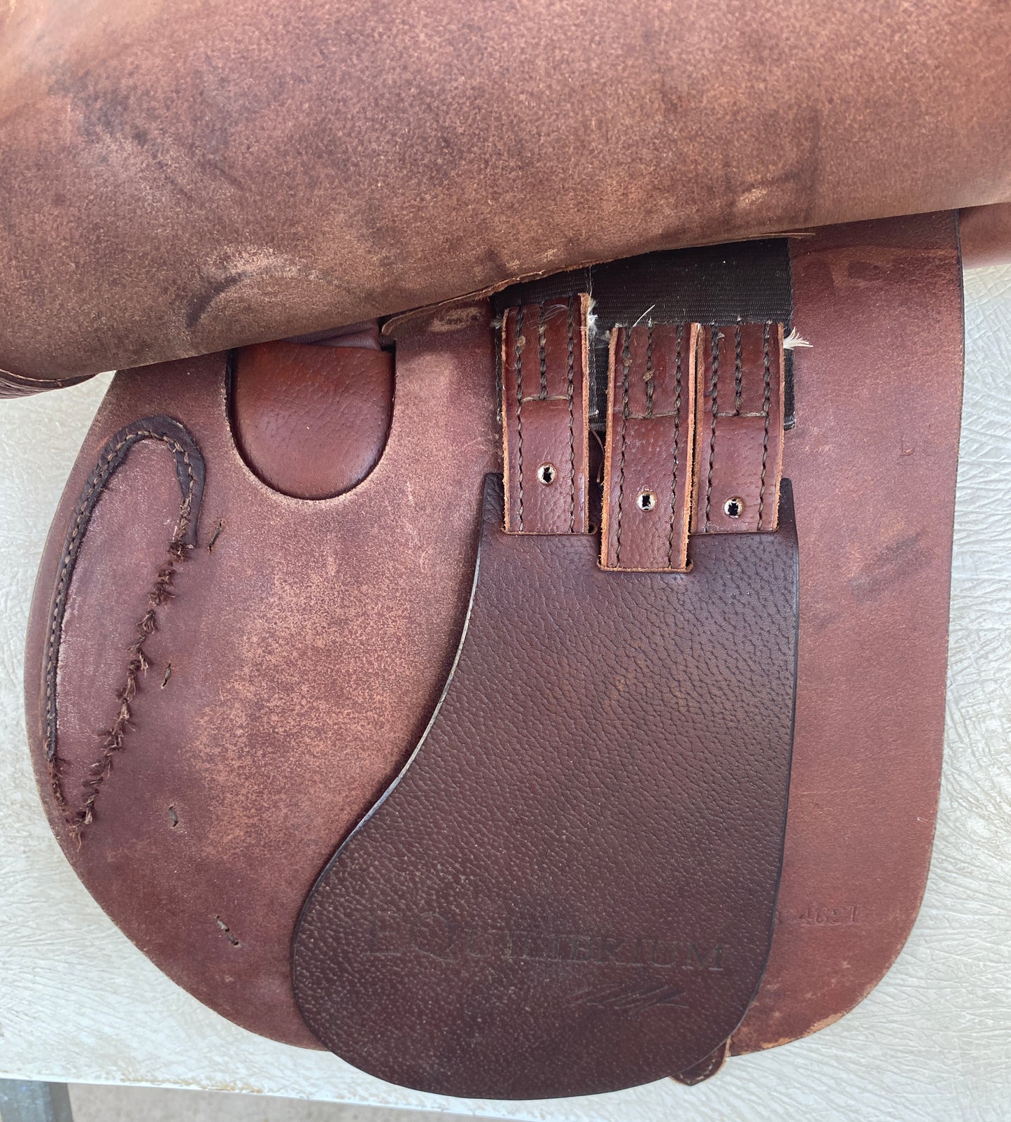 16” Wide Crosby Equilibrium Close Contact Saddle