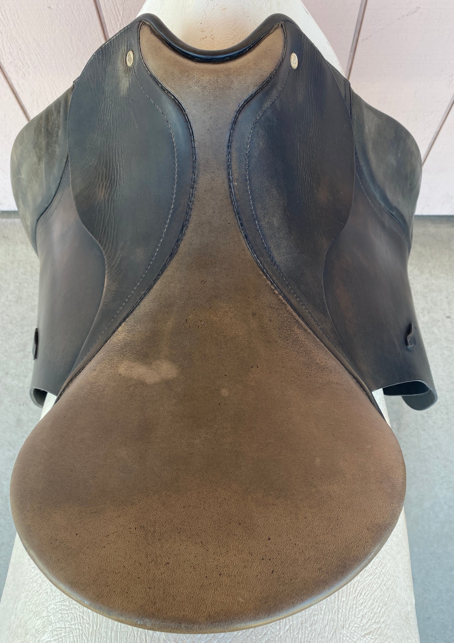 17” Passier Vector Dressage Saddle